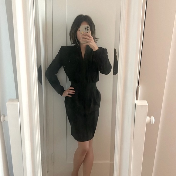 Valentino Dresses & Skirts - Vintage 80s Valentino strong shoulder black dress